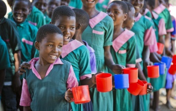 Children receive meals