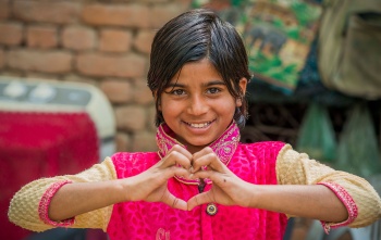 Child in India who receives Marys Meals