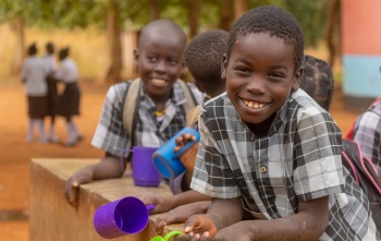 Children eating Mary's Meals in Zambia
