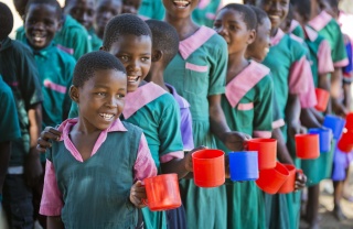 Children receive meals