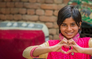 Child in India who receives Marys Meals