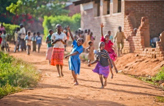 chikdren in Malawi playing