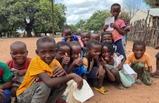 images of children in Mozambique