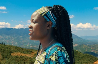 Image of Lettie, a woman that recieved school meals that changed her life in Malawi