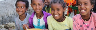 Children in Ethiopia eating Marys Meals