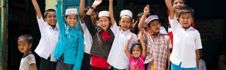 Children from Thailand waving