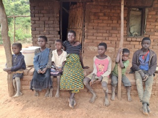 Estele and her children